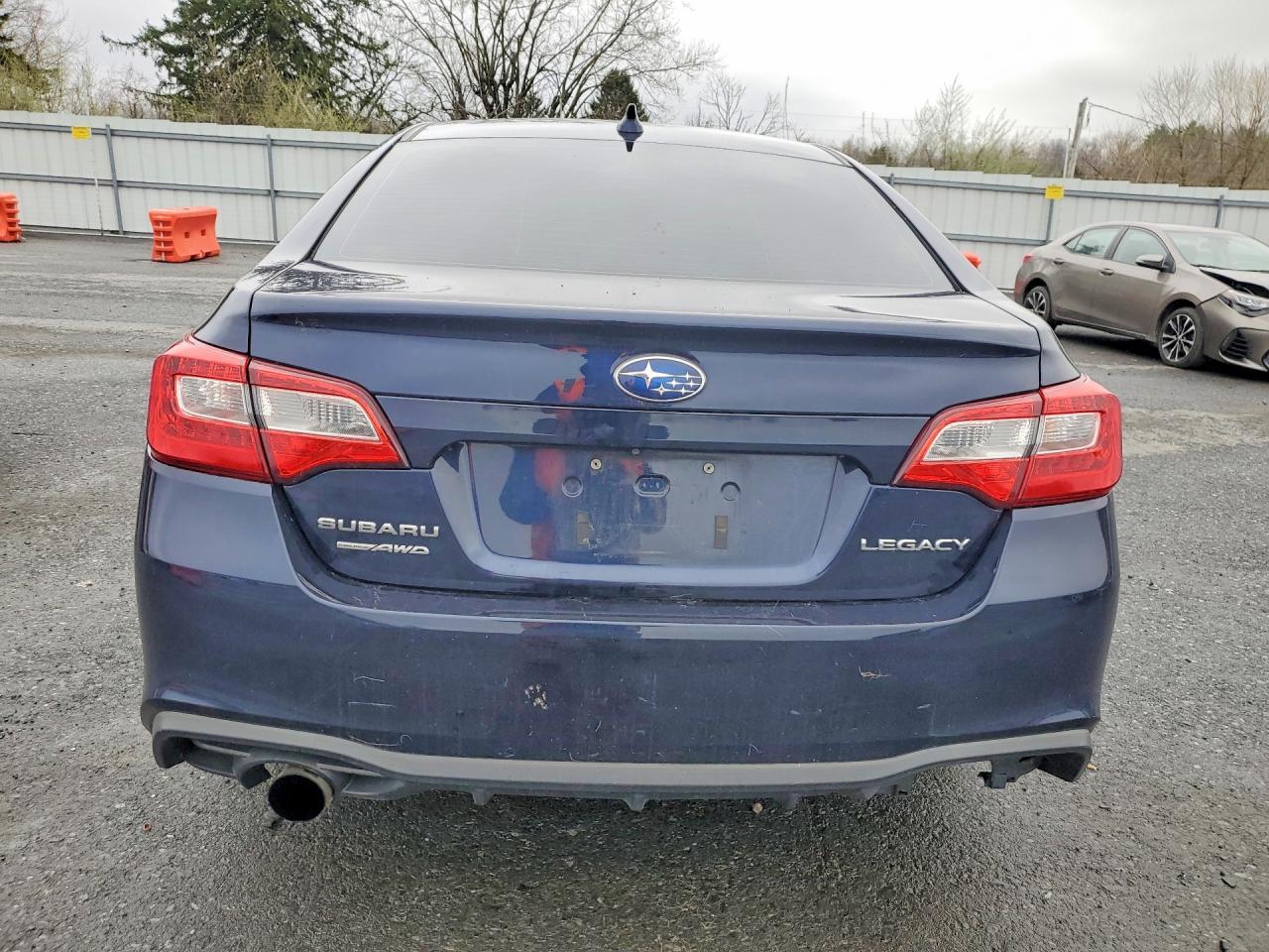 2018 Subaru Legacy 2.5I Premium - Фото 6