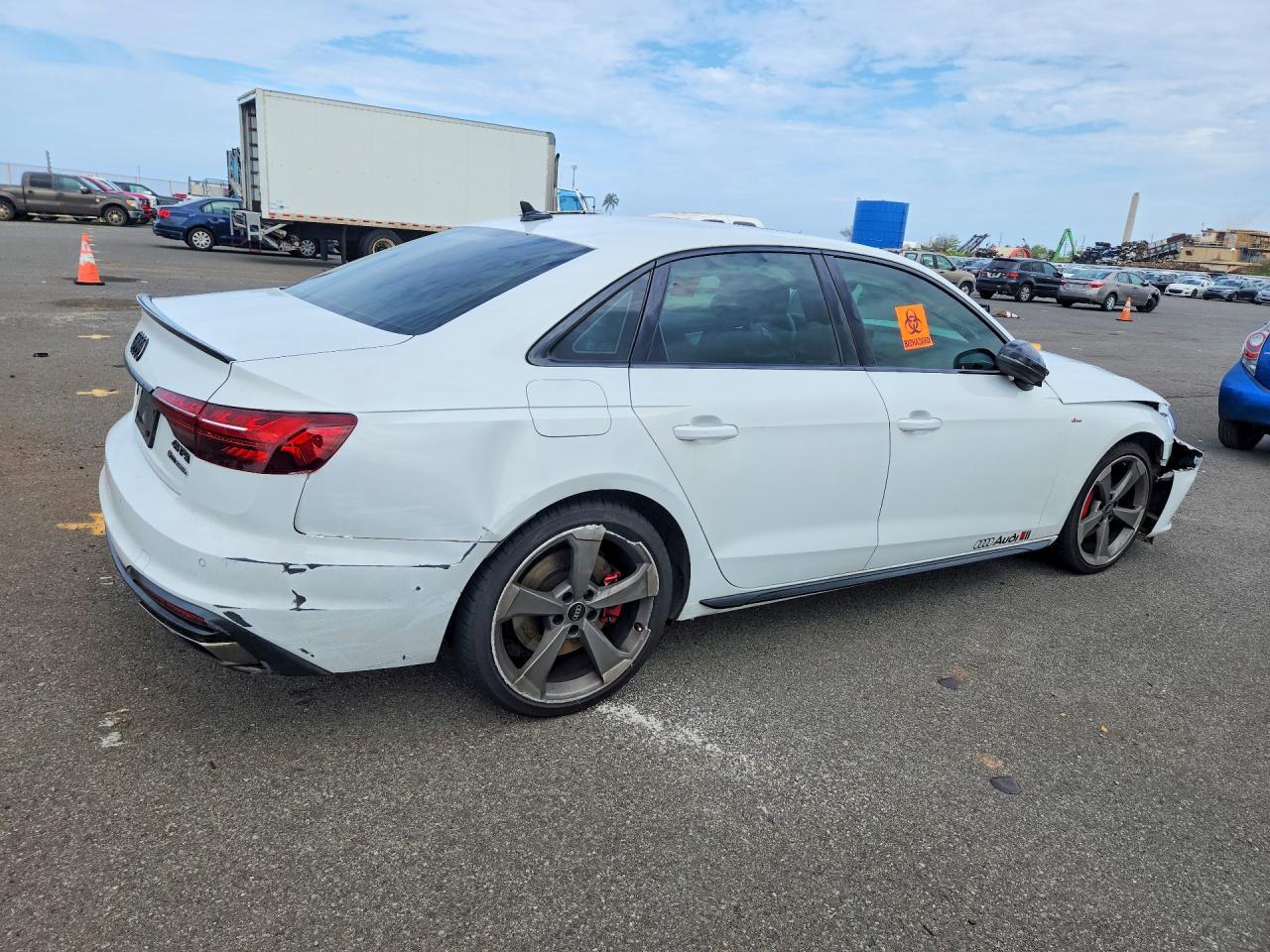 2023 Audi A4 Premium Plus 45 - Фото 3