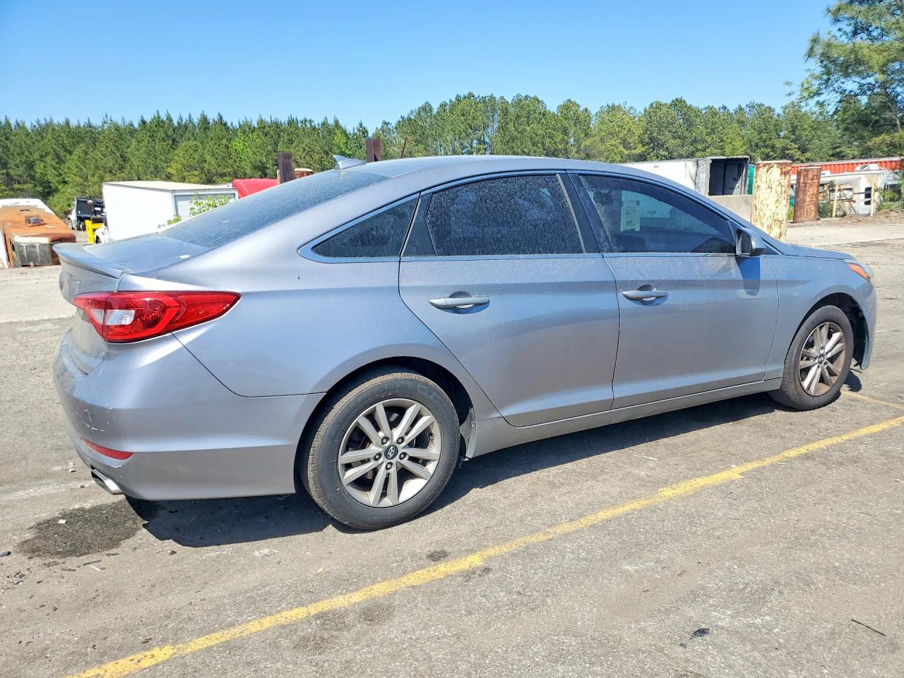 2017 Hyundai Sonata Se - Фото 3