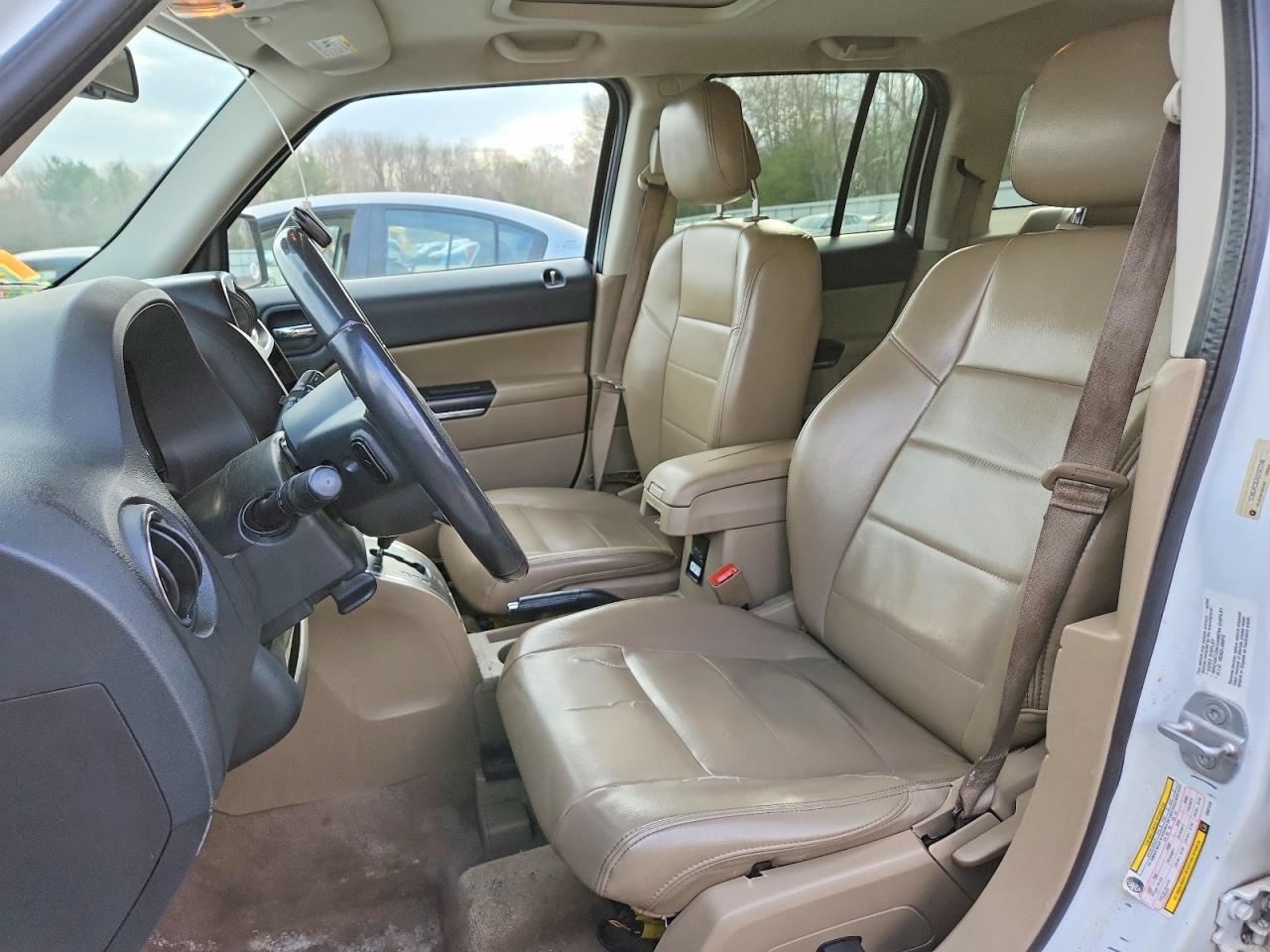 2014 Jeep Patriot - Фото 7