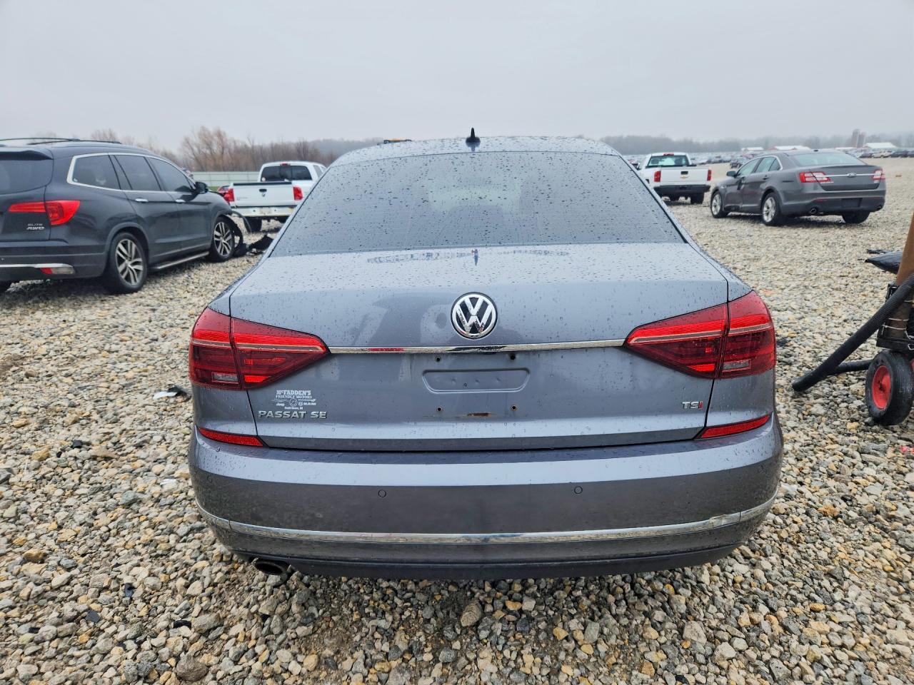 2017 Volkswagen Passat Se - Image 6