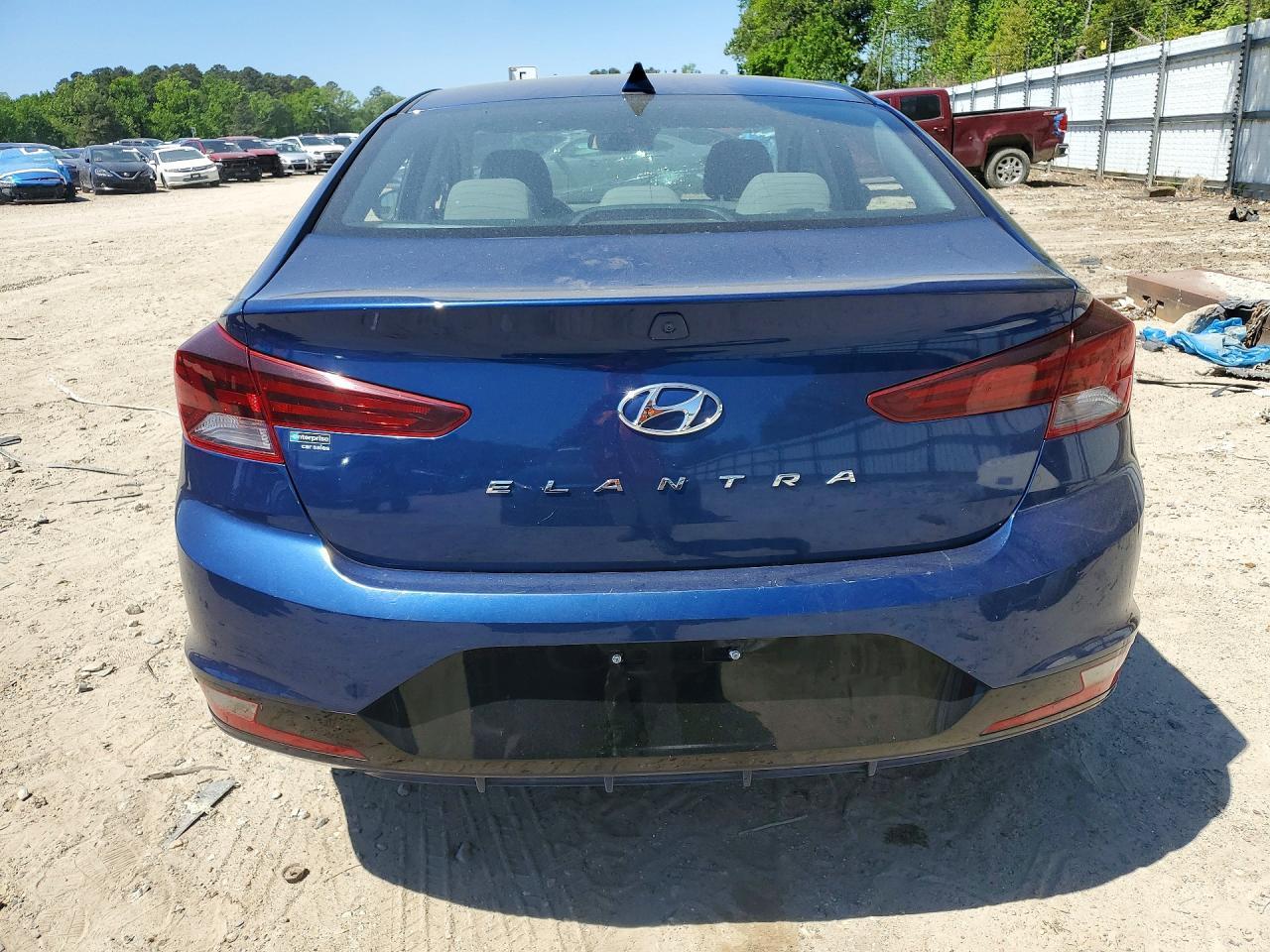 2020 Hyundai Elantra Sel - Фото 6