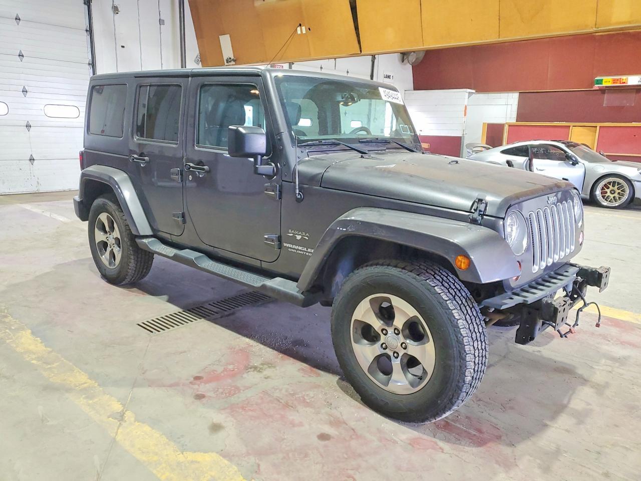 2017 Jeep Wrangler Unlimited Sahara - Фото 4