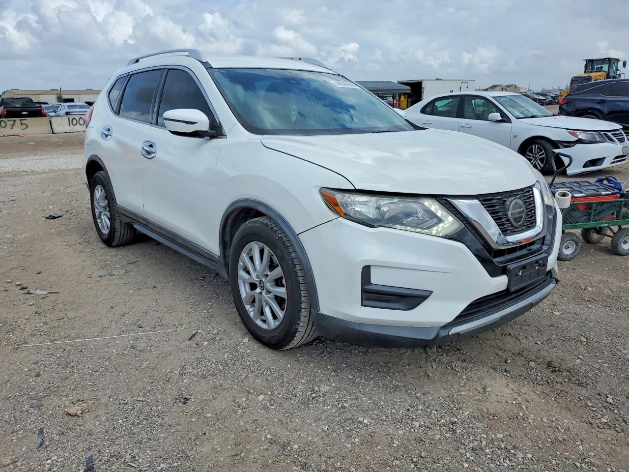 2019 Nissan Rogue Sv - Image 4