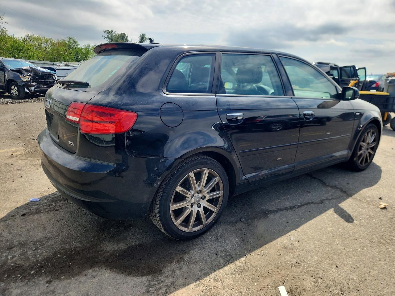 2012 Audi A3 Premium Plus - Фото 3