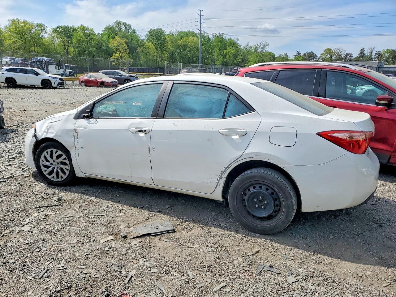 2019 Toyota Corolla Le - Image 2