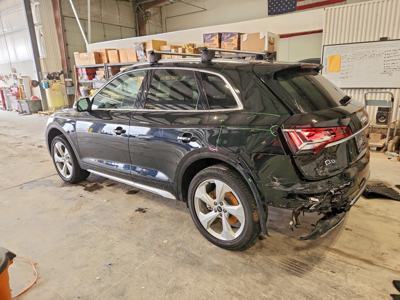 2024 Audi Q5 Prestige 45 - Фото 2