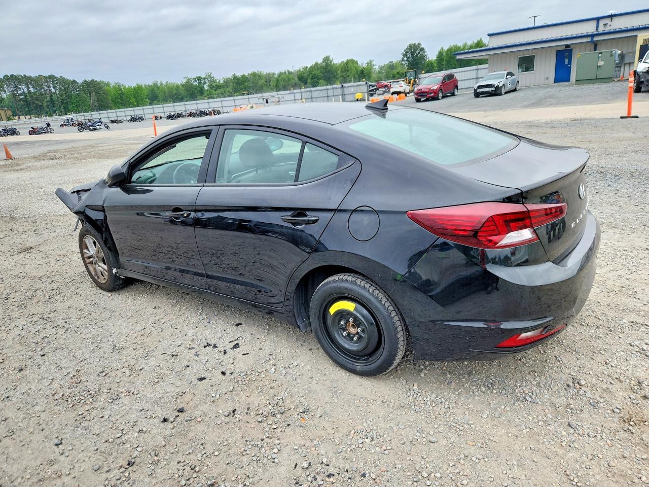 2020 Hyundai Elantra Value Edition - Image 2