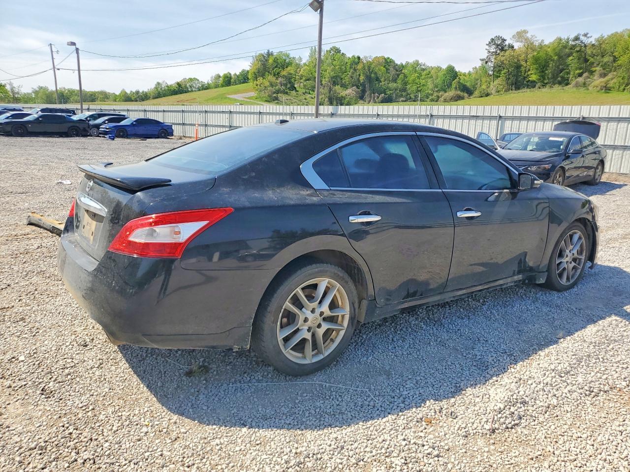 2011 Nissan Maxima 3.5 S - Фото 3