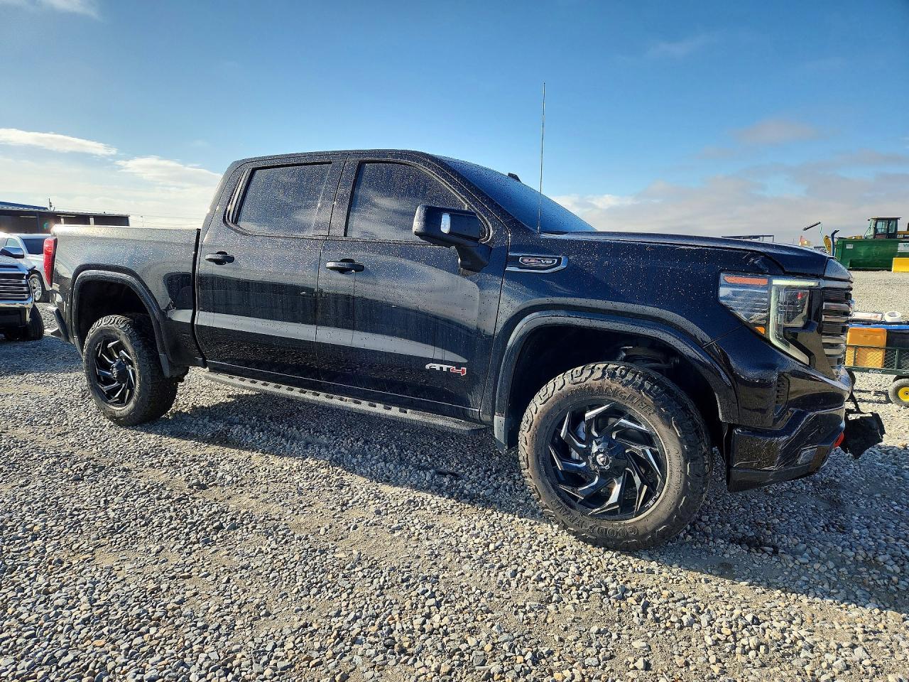 2024 GMC Sierra K1500 At4 - Фото 4