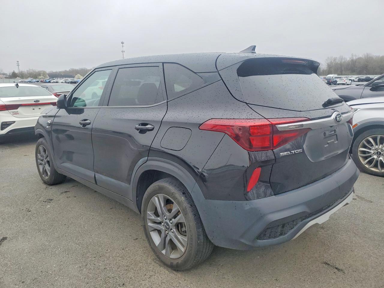 2021 Kia Seltos Lx - Фото 2