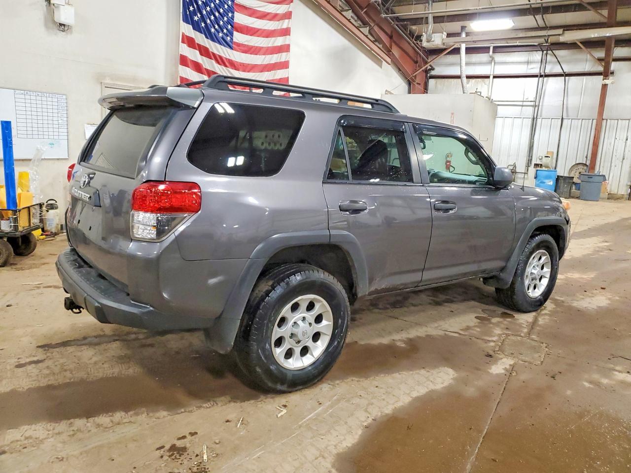 2010 Toyota 4Runner Sr5 - Фото 3