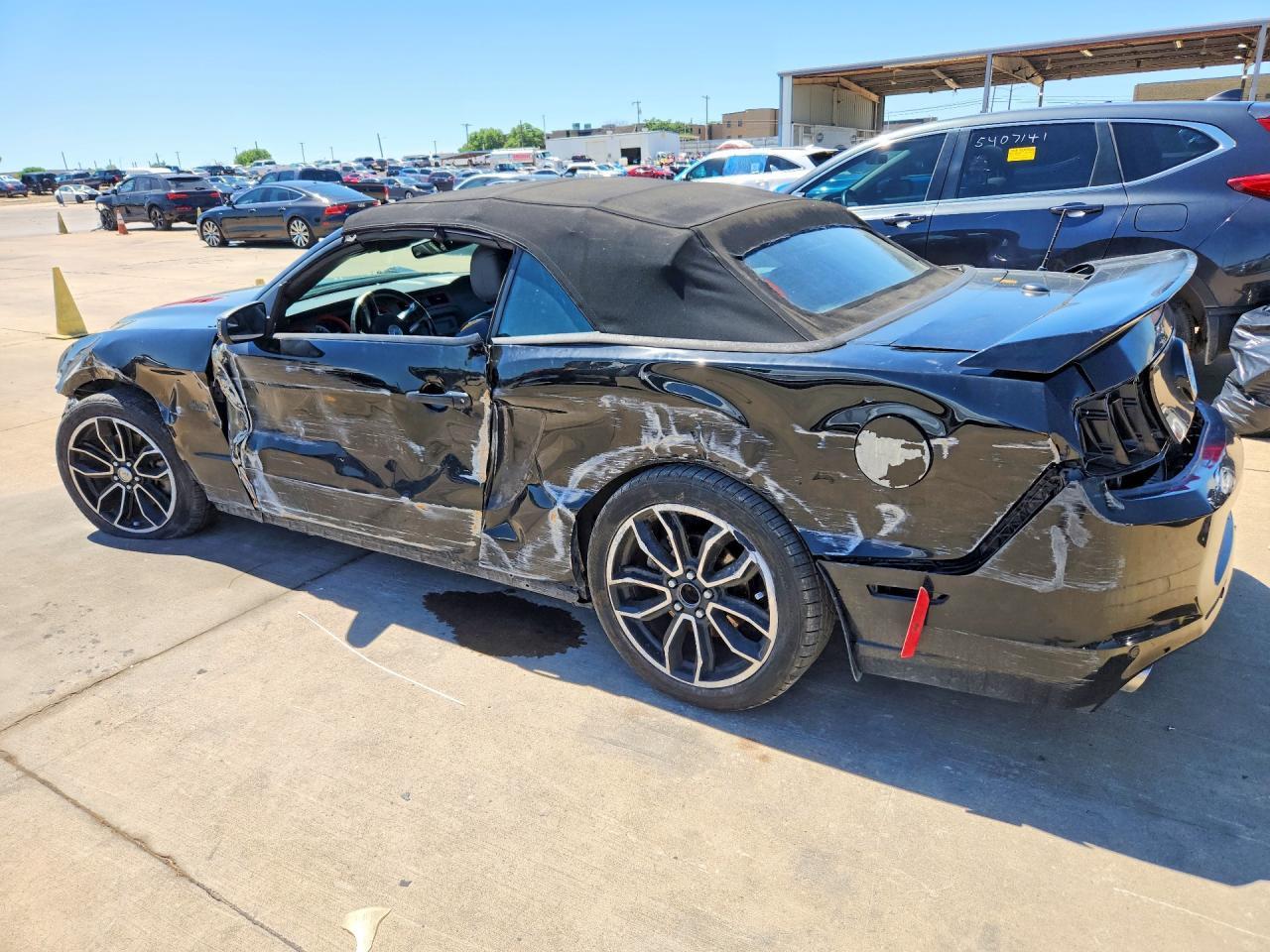 2013 Ford Mustang Gt - Image 2