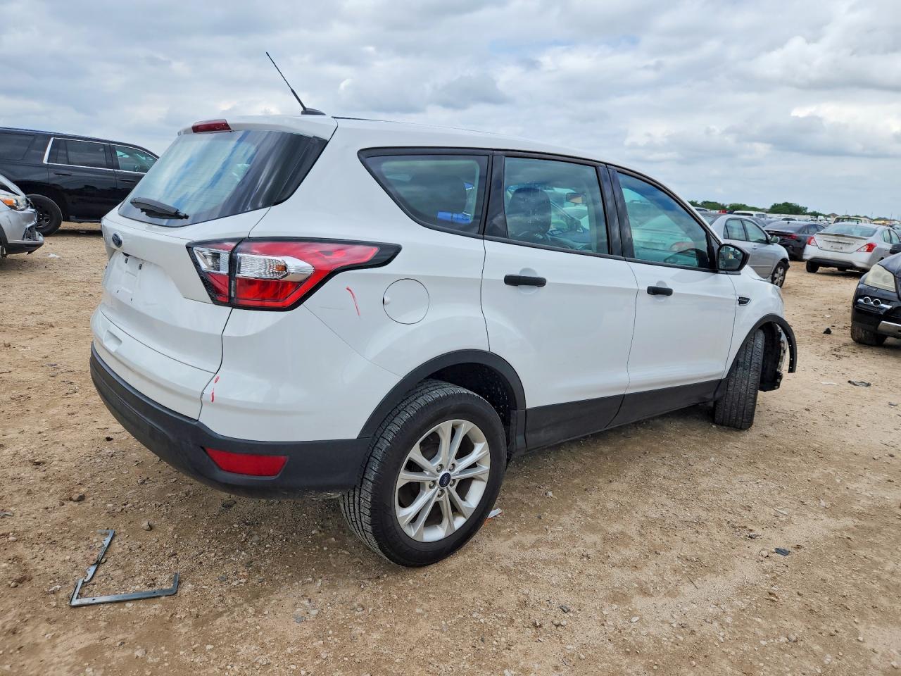 2017 Ford Escape S - Image 3