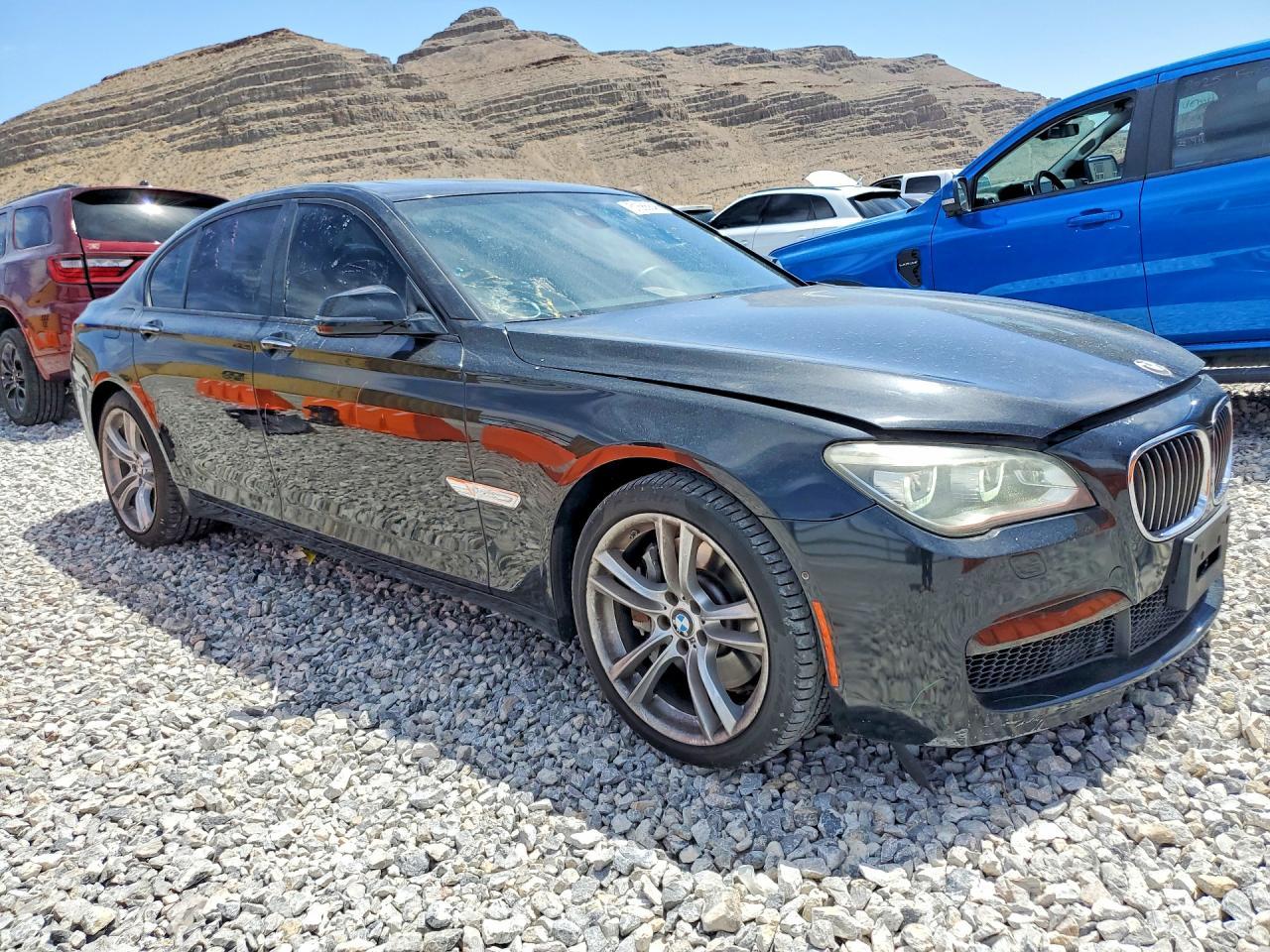 2013 BMW 750 I - Фото 4