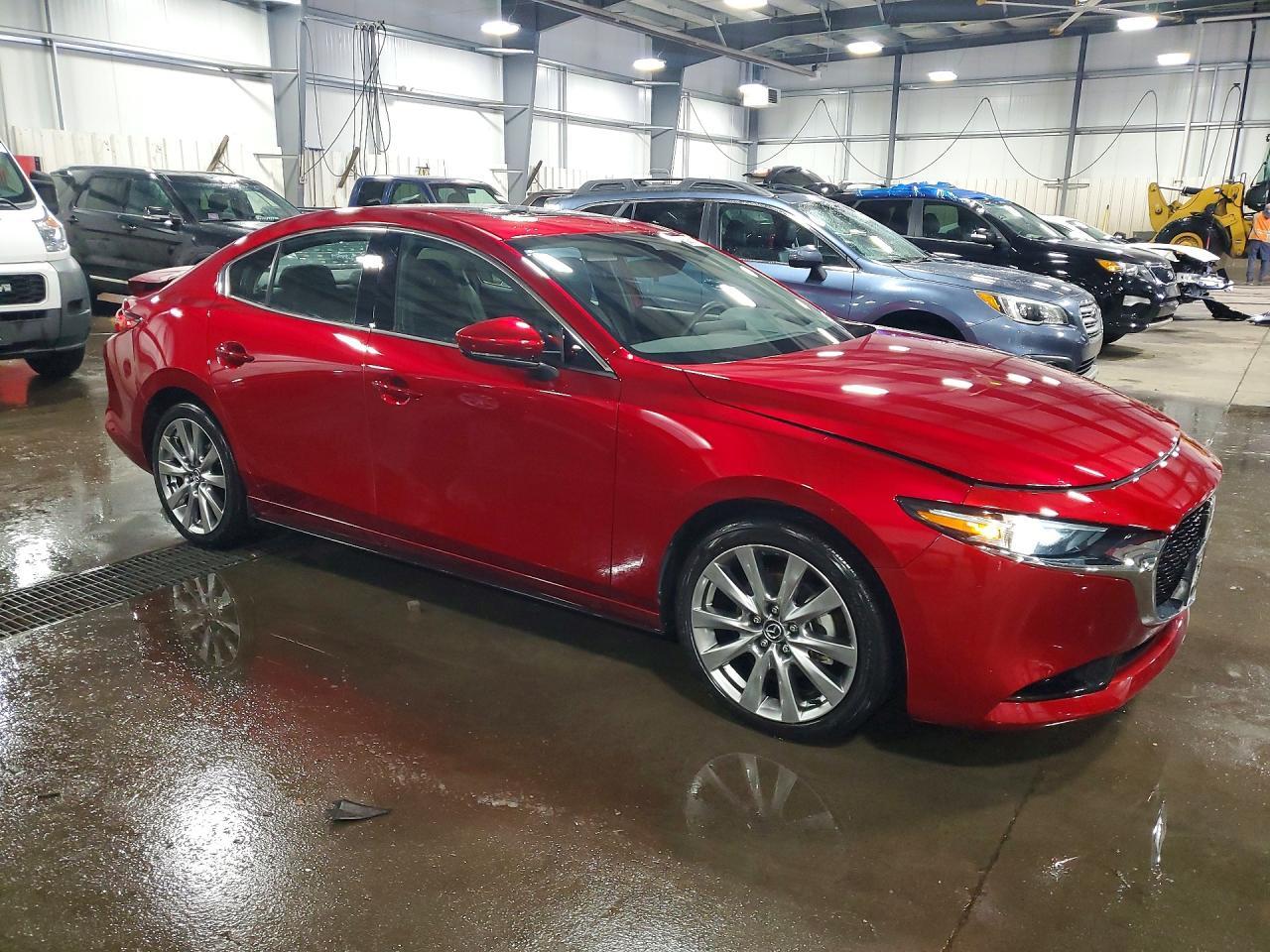 2020 Mazda 3 Premium - Фото 4