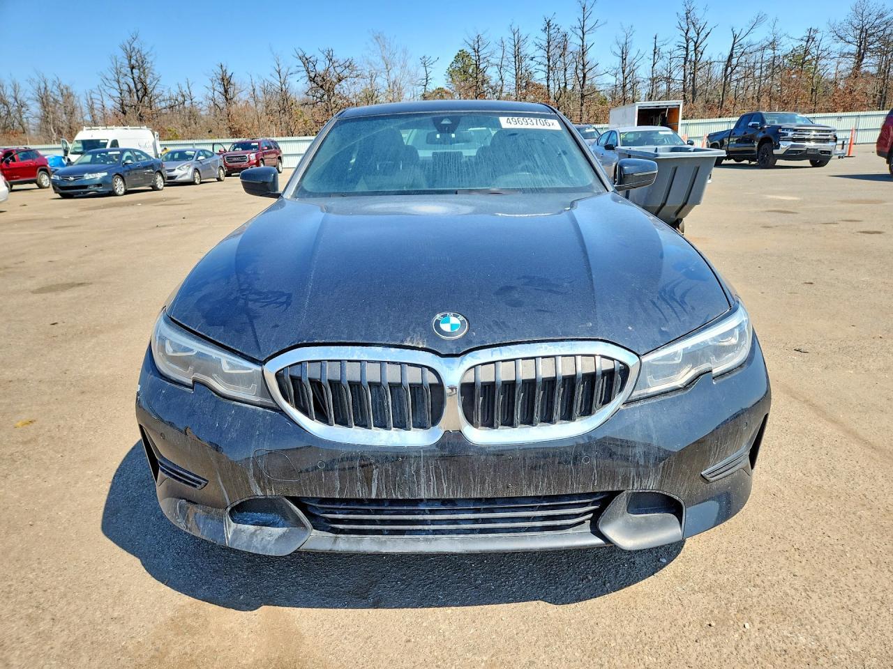2020 BMW 330Xi - Фото 5