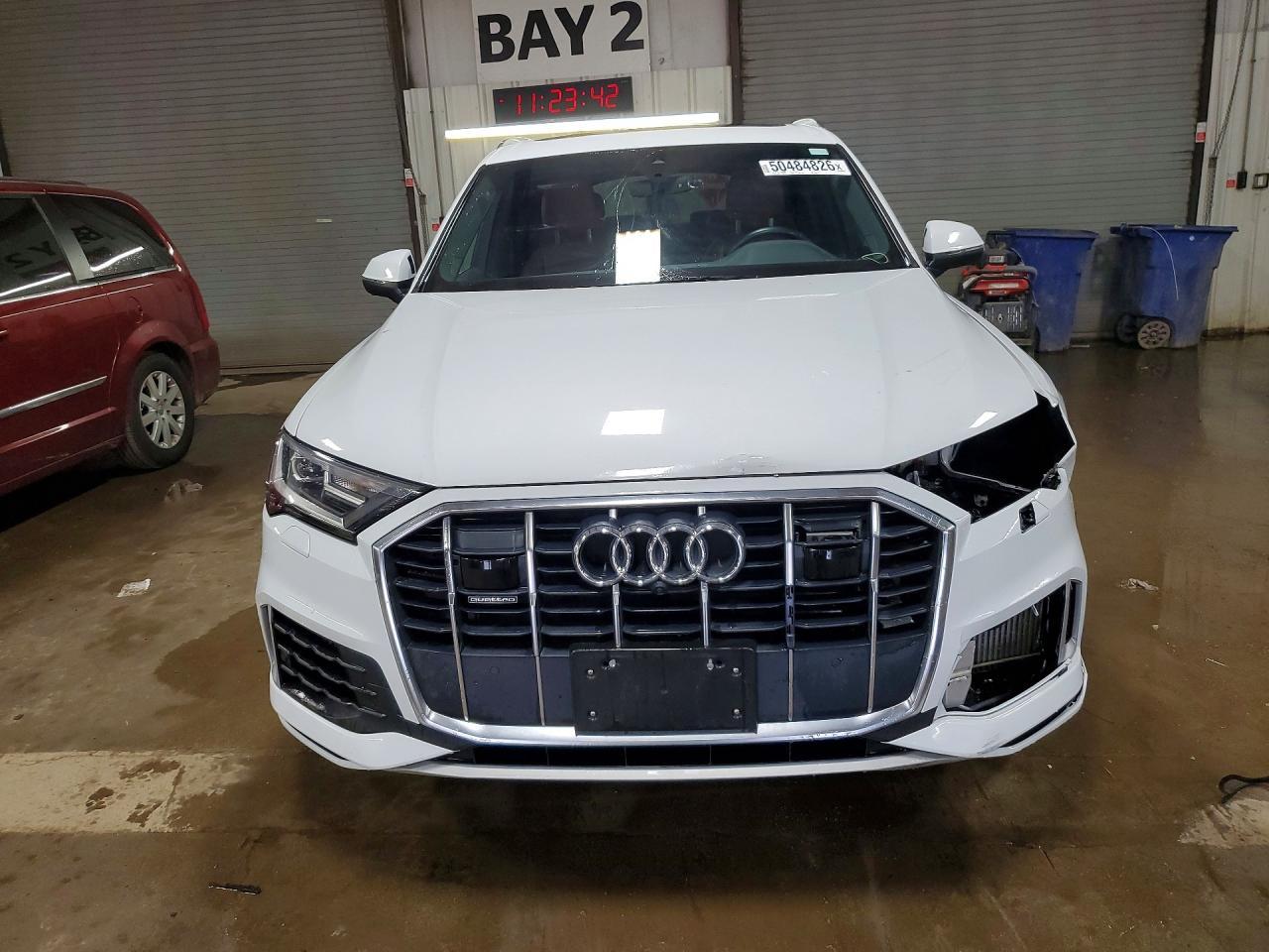 2021 Audi Q7 Premium Plus - Image 5