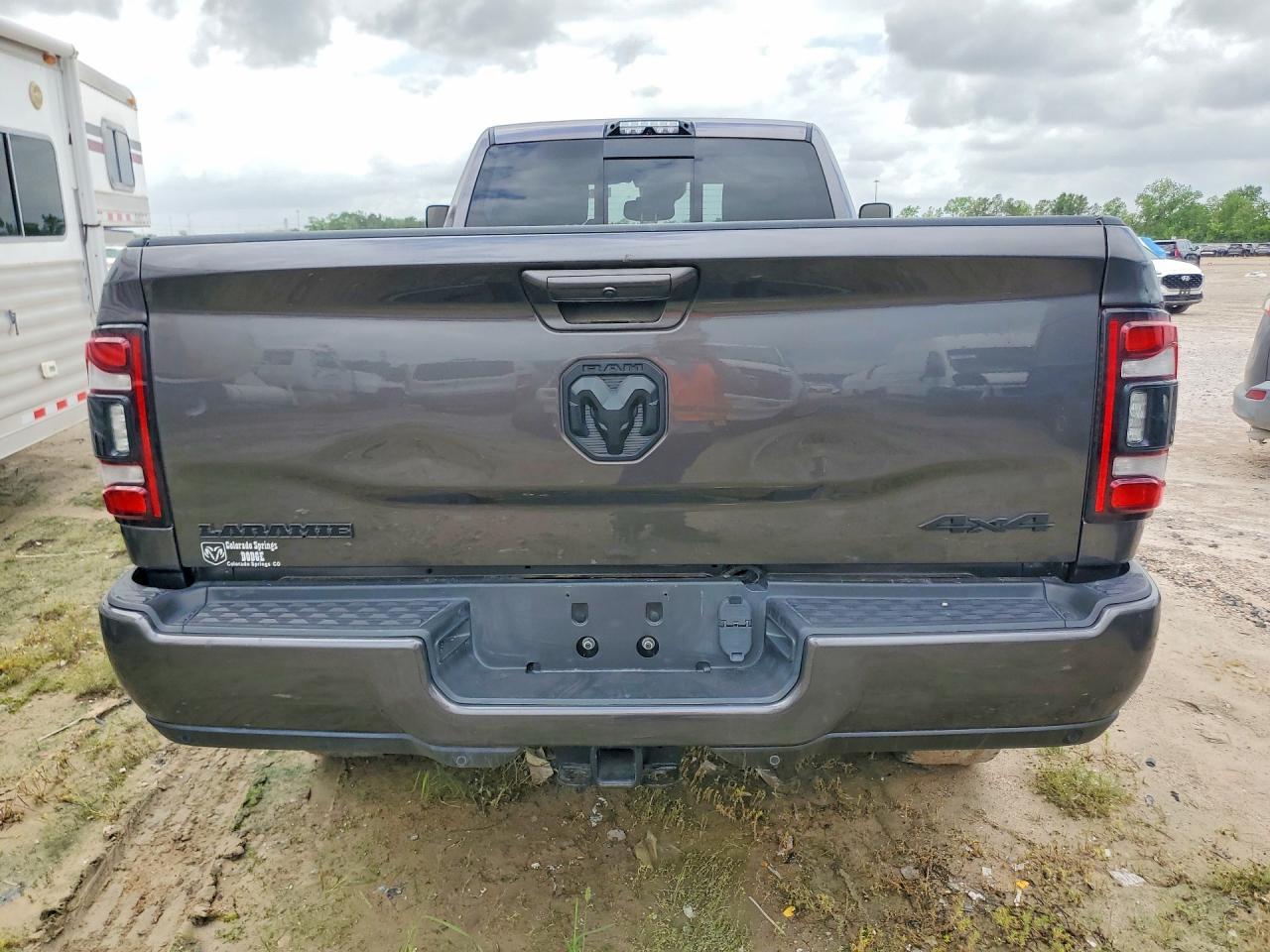 2020 Ram 2500 Laramie - Фото 6