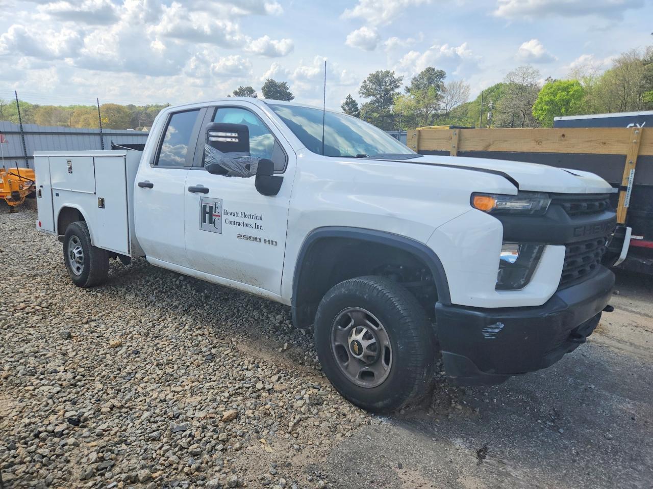 2021 Chevrolet Silverado C2500 Heavy Duty - Фото 4