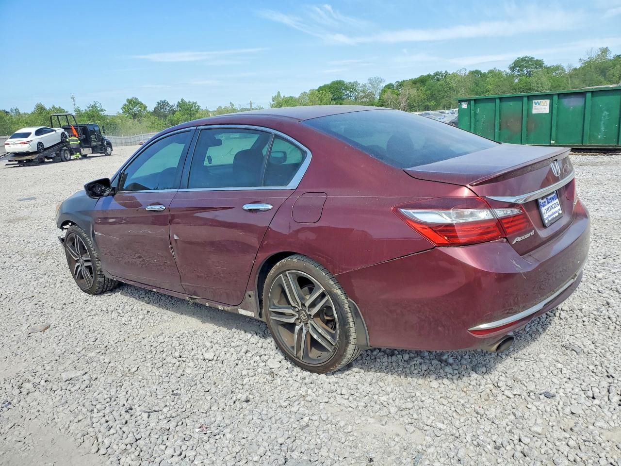 2016 Honda Accord Sport - Image 2