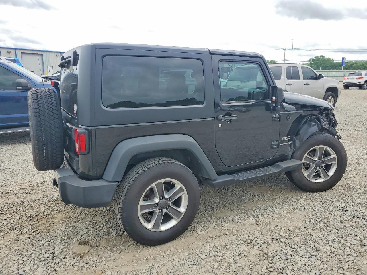 2018 Jeep Wrangler Sport - Image 3