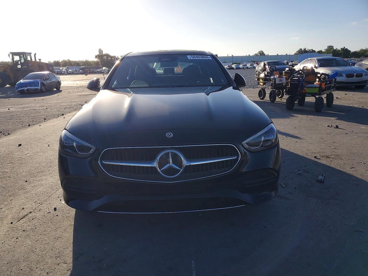 2025 Mercedes-Benz C 300 4Matic - Фото 5