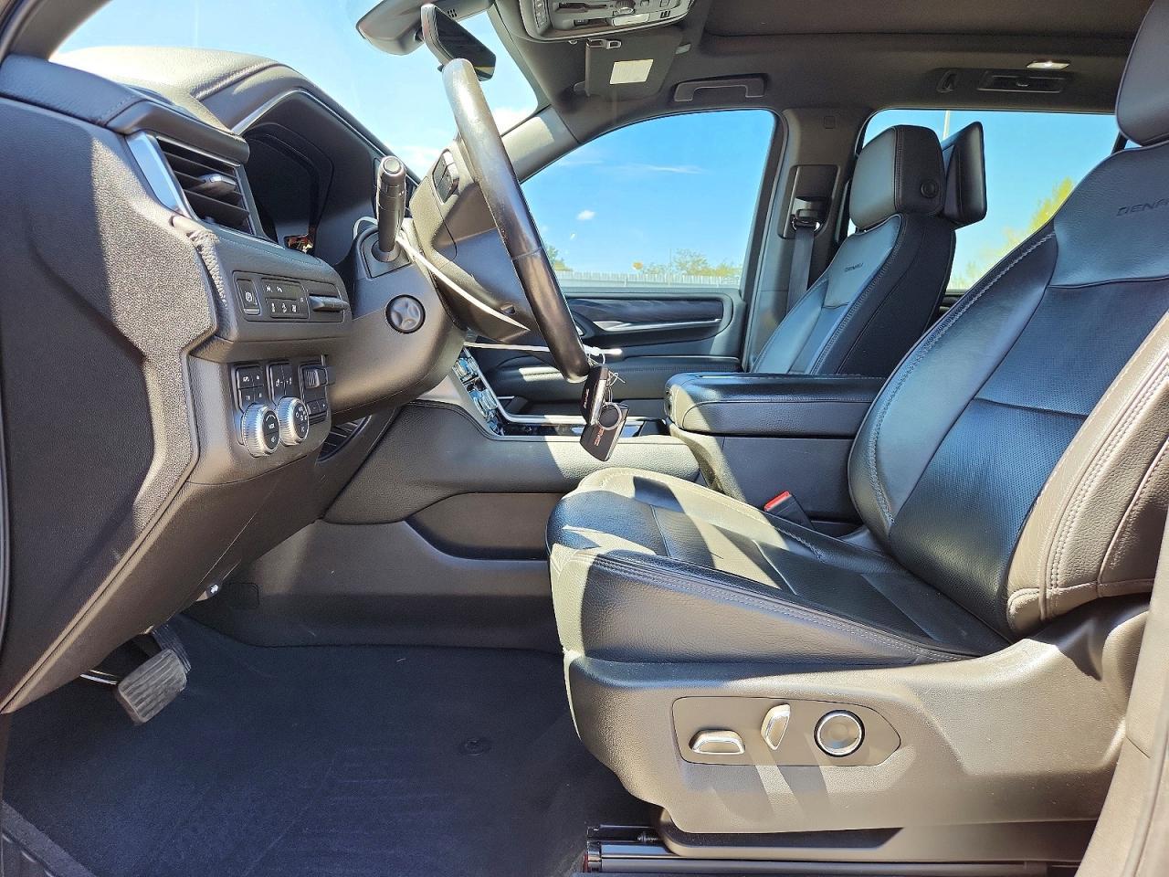 2022 GMC Yukon Xl Denali - Image 7