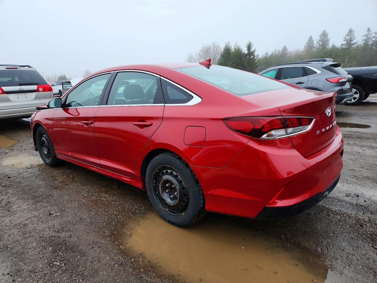 2019 Hyundai Sonata Se - Фото 2
