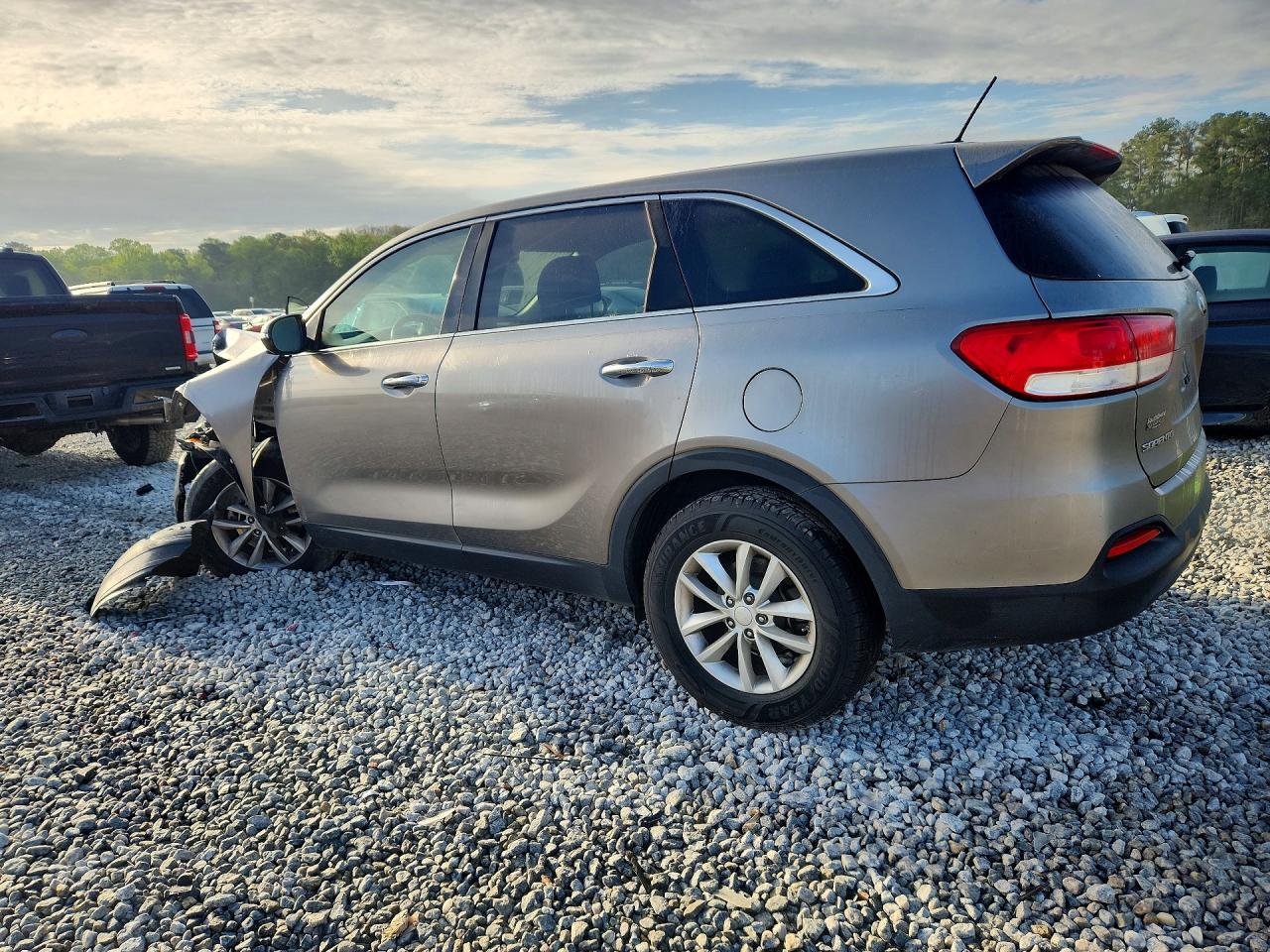 2017 Kia Sorento L - Фото 2