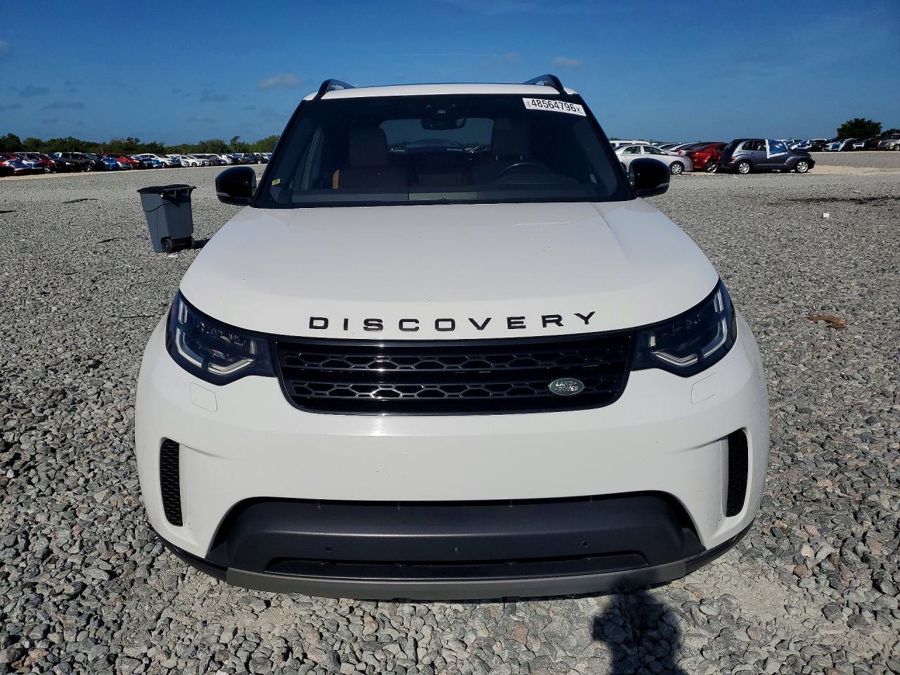 2017 Land Rover Discovery Hse Luxury - Image 5