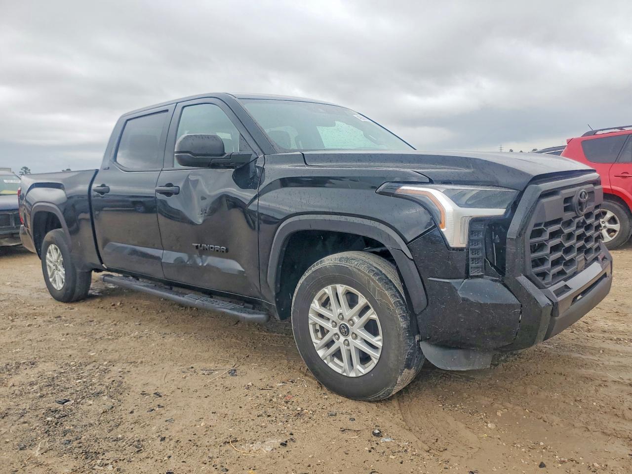 2024 Toyota Tundra Crewmax Sr5 - Image 4