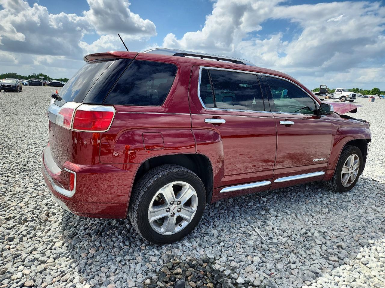 2017 GMC Terrain Denali - Фото 3