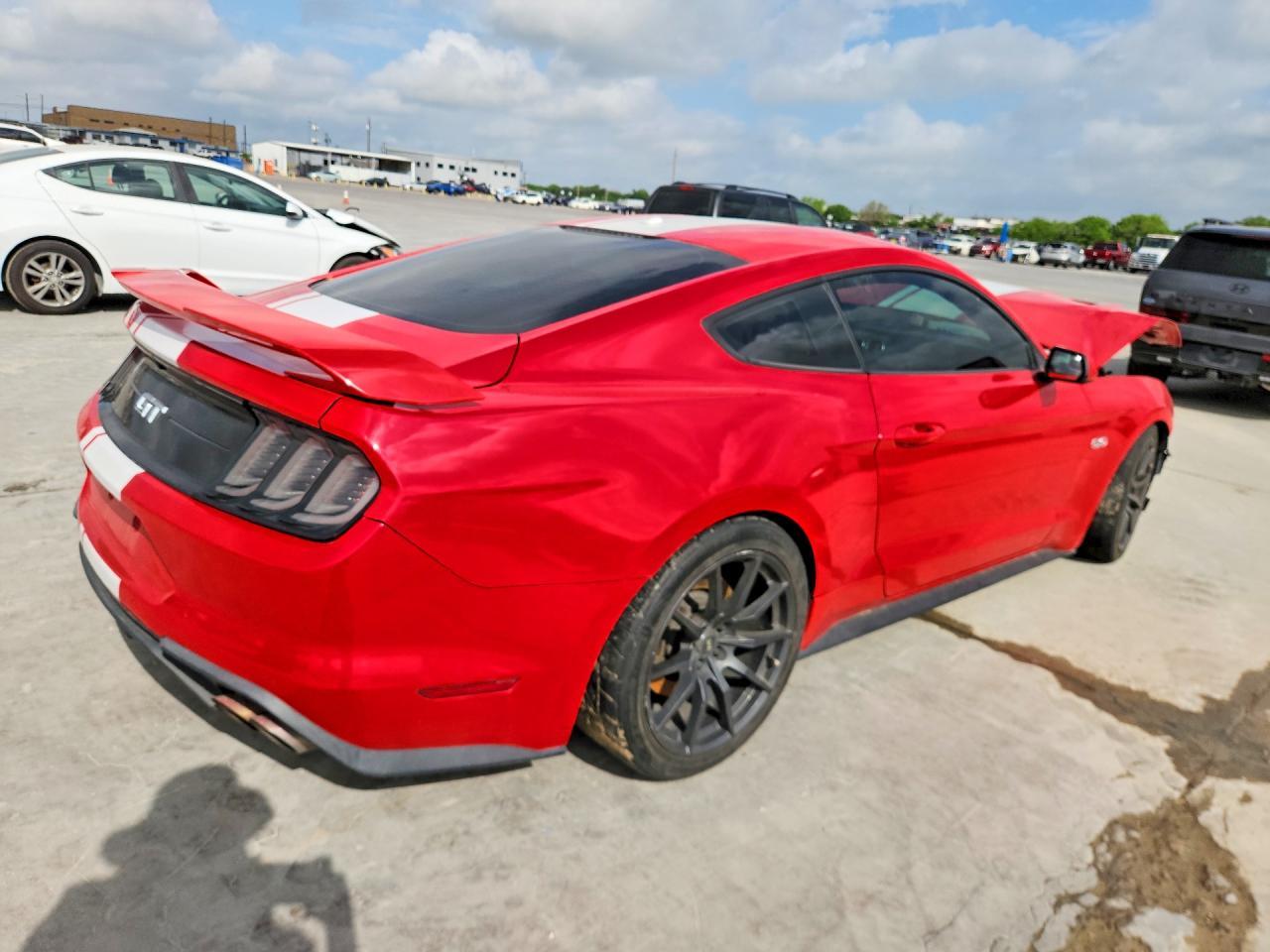 2019 Ford Mustang Gt - Image 3