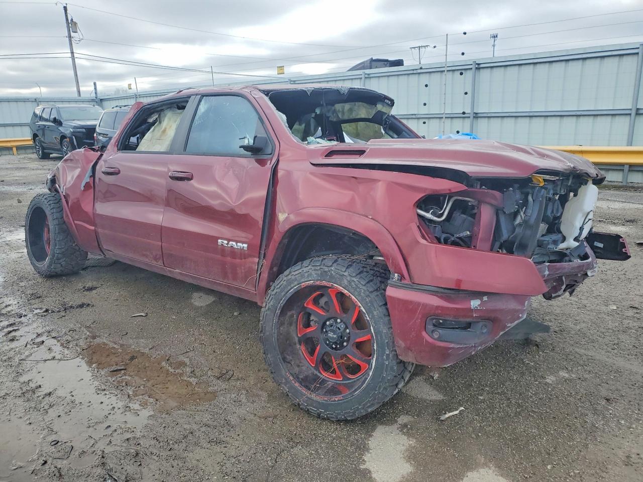 2020 Ram 1500 Laramie - Image 4