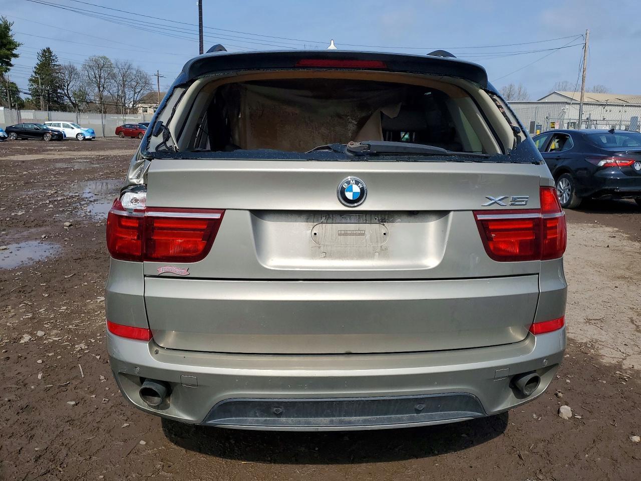 2011 BMW X5 xDrive35I - Image 6