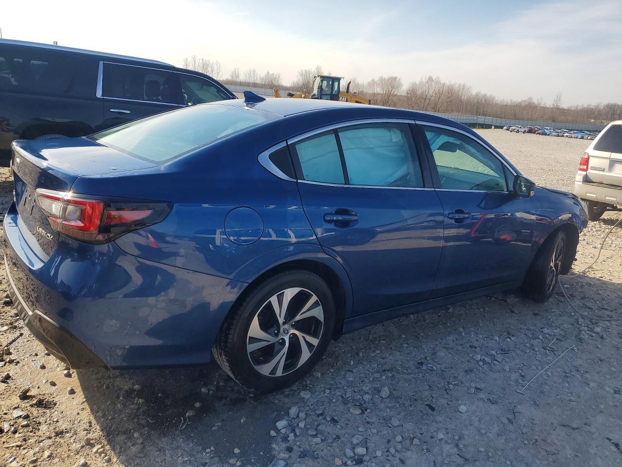 2022 Subaru Legacy - Фото 3