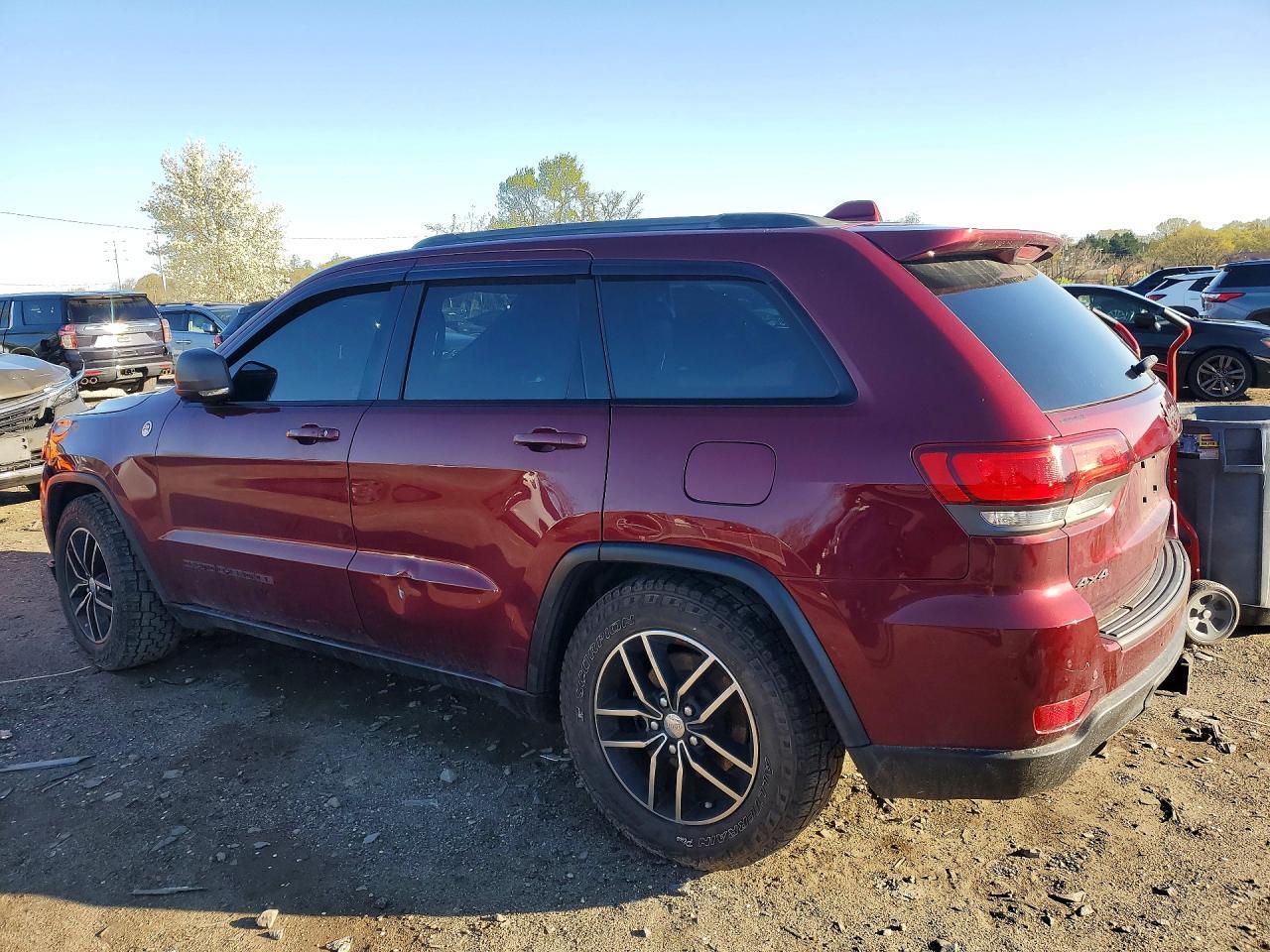 2018 Jeep Grand Cherokee Trailhawk - Фото 2