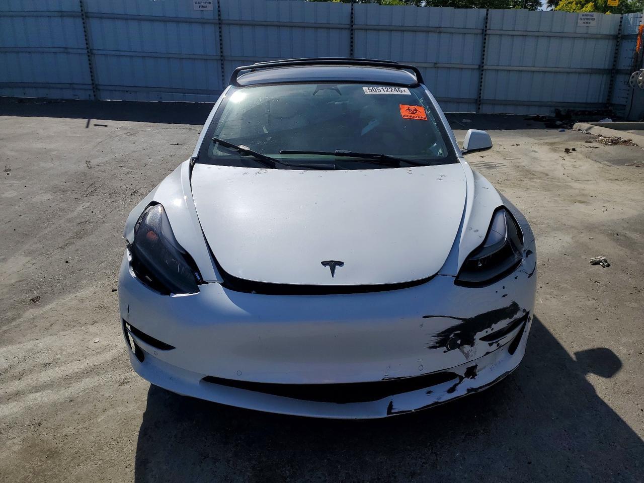 2022 Tesla Model 3 - Фото 5