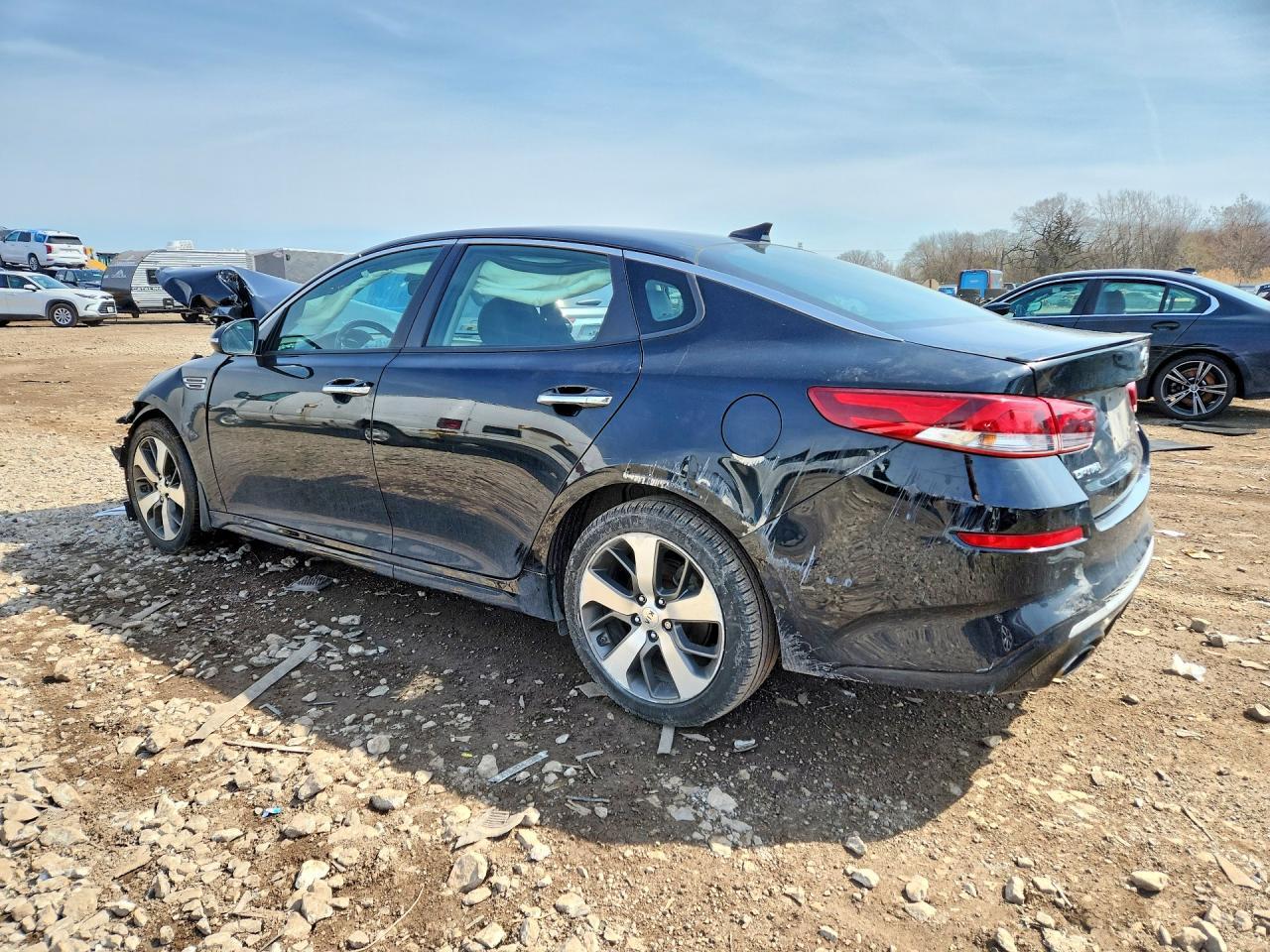2020 Kia Optima - Фото 2