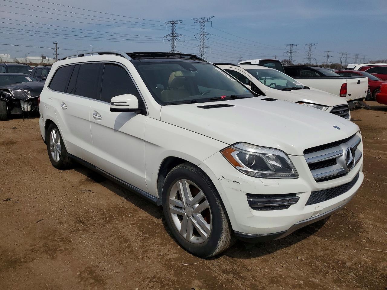 2016 Mercedes-Benz Gl 450 4Matic - Image 4