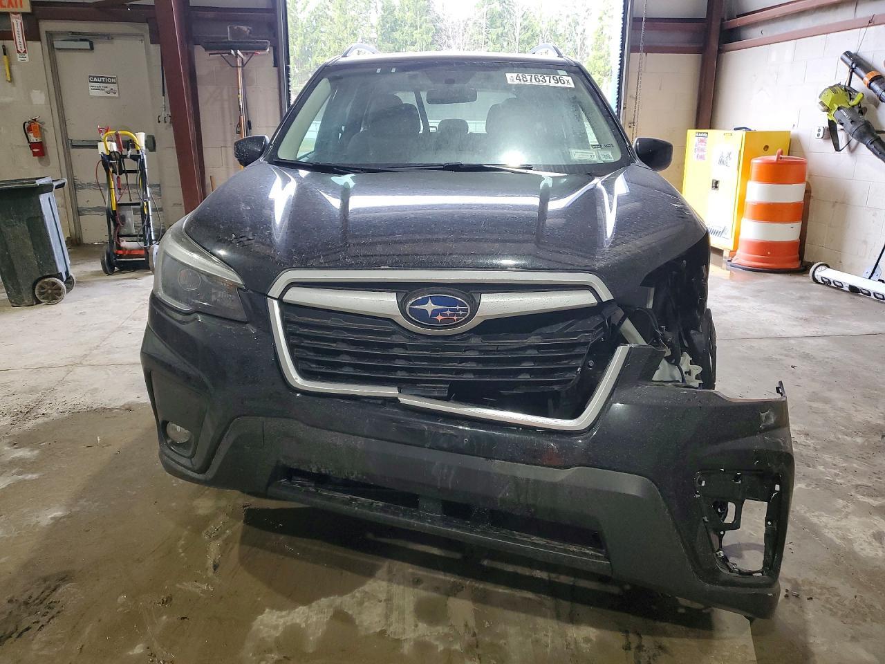 2021 Subaru Forester Premium - Image 5