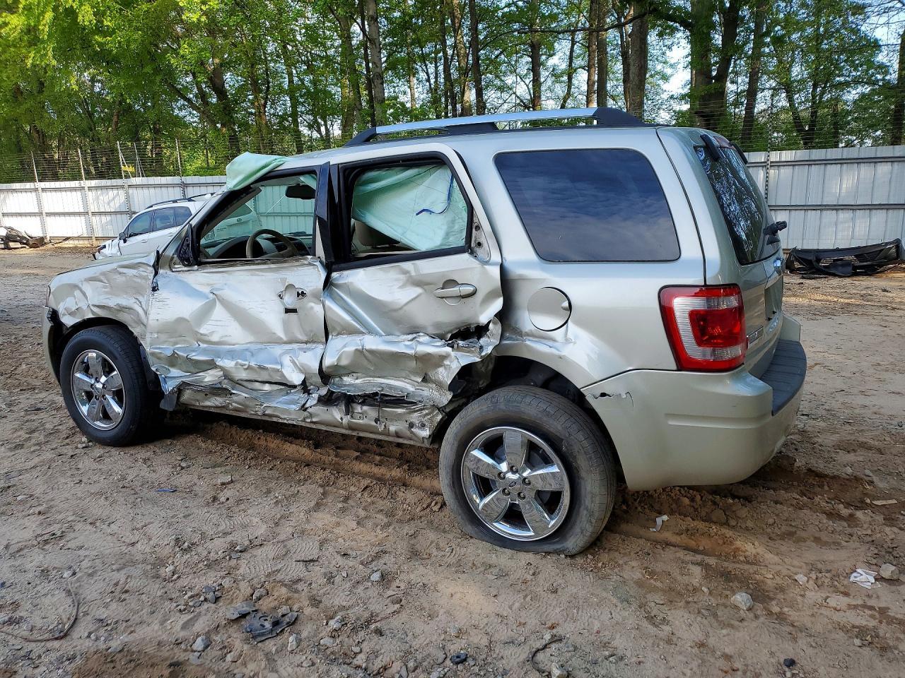 2012 Ford Escape Limited - Фото 2
