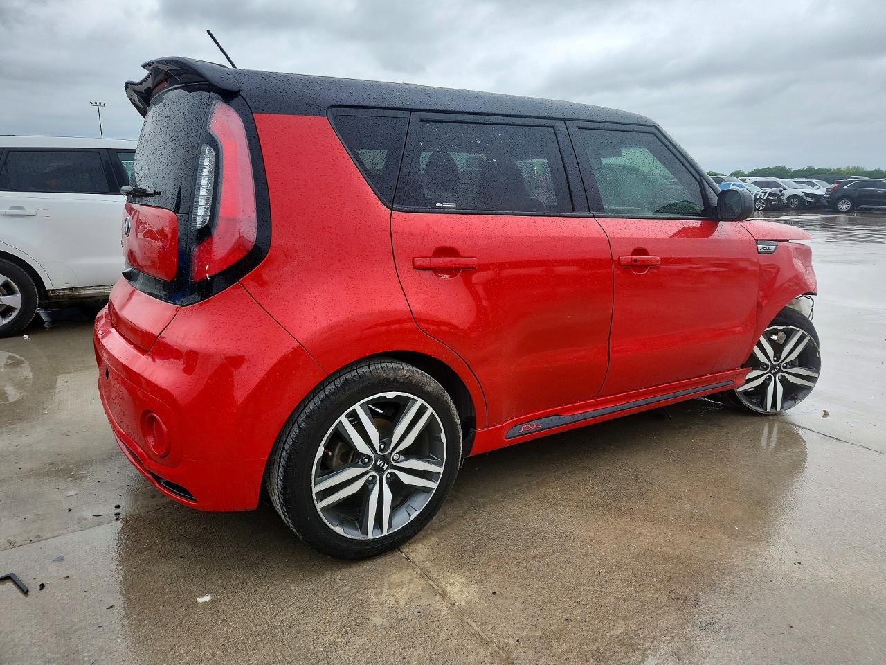 2019 Kia Soul + - Image 3