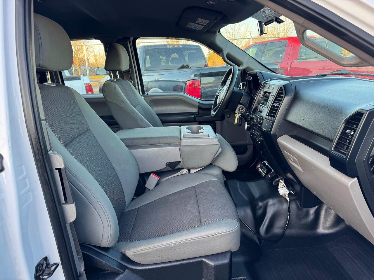2016 Ford F150 Super Cab - Фото 5