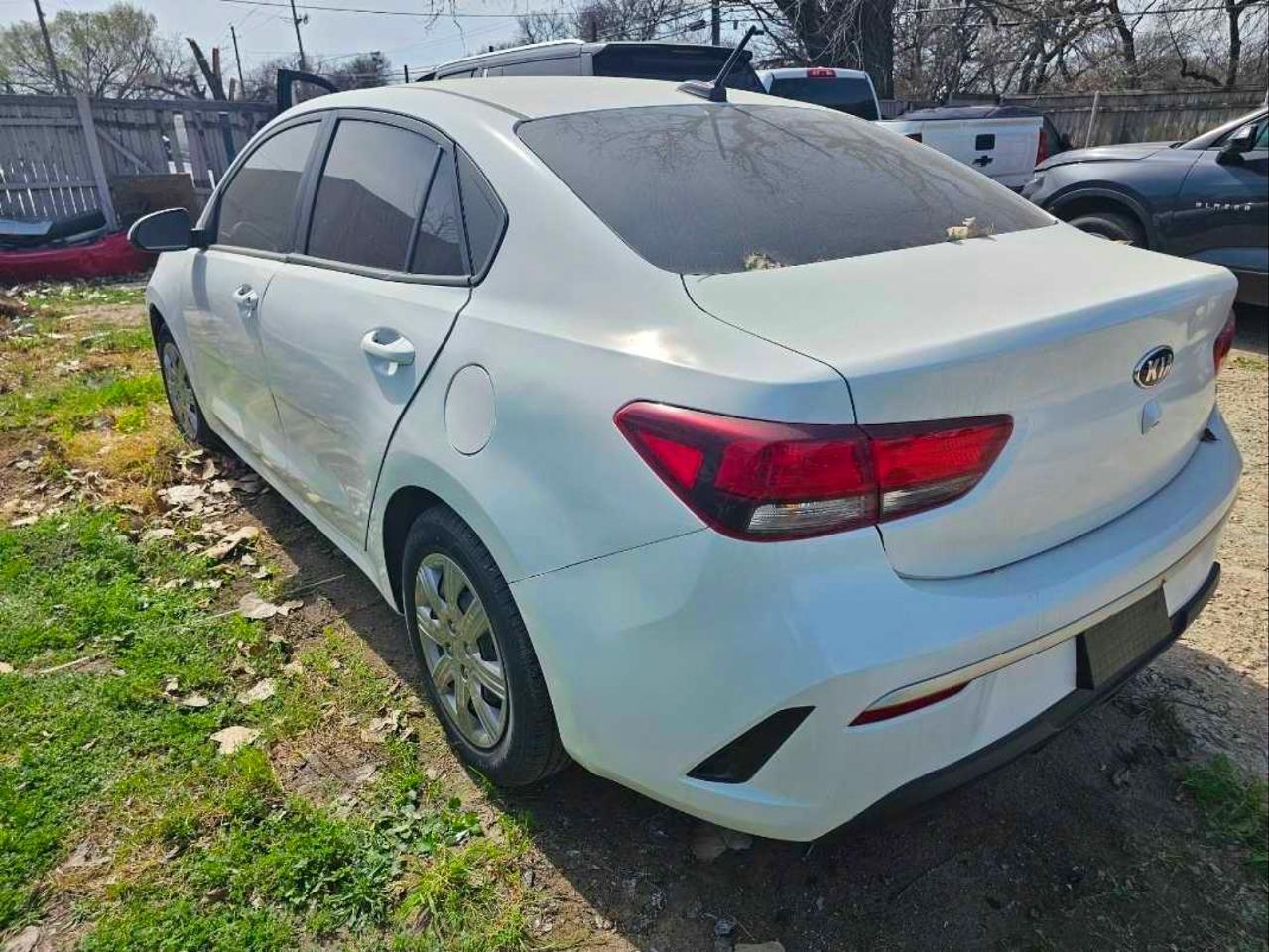 2022 Kia Rio Lx - Image 3