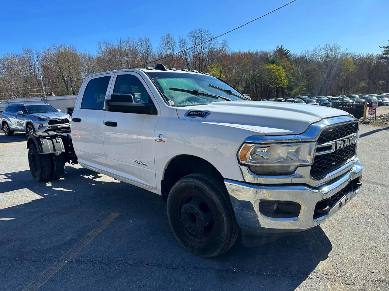 2022 Ram 3500 - Фото 4