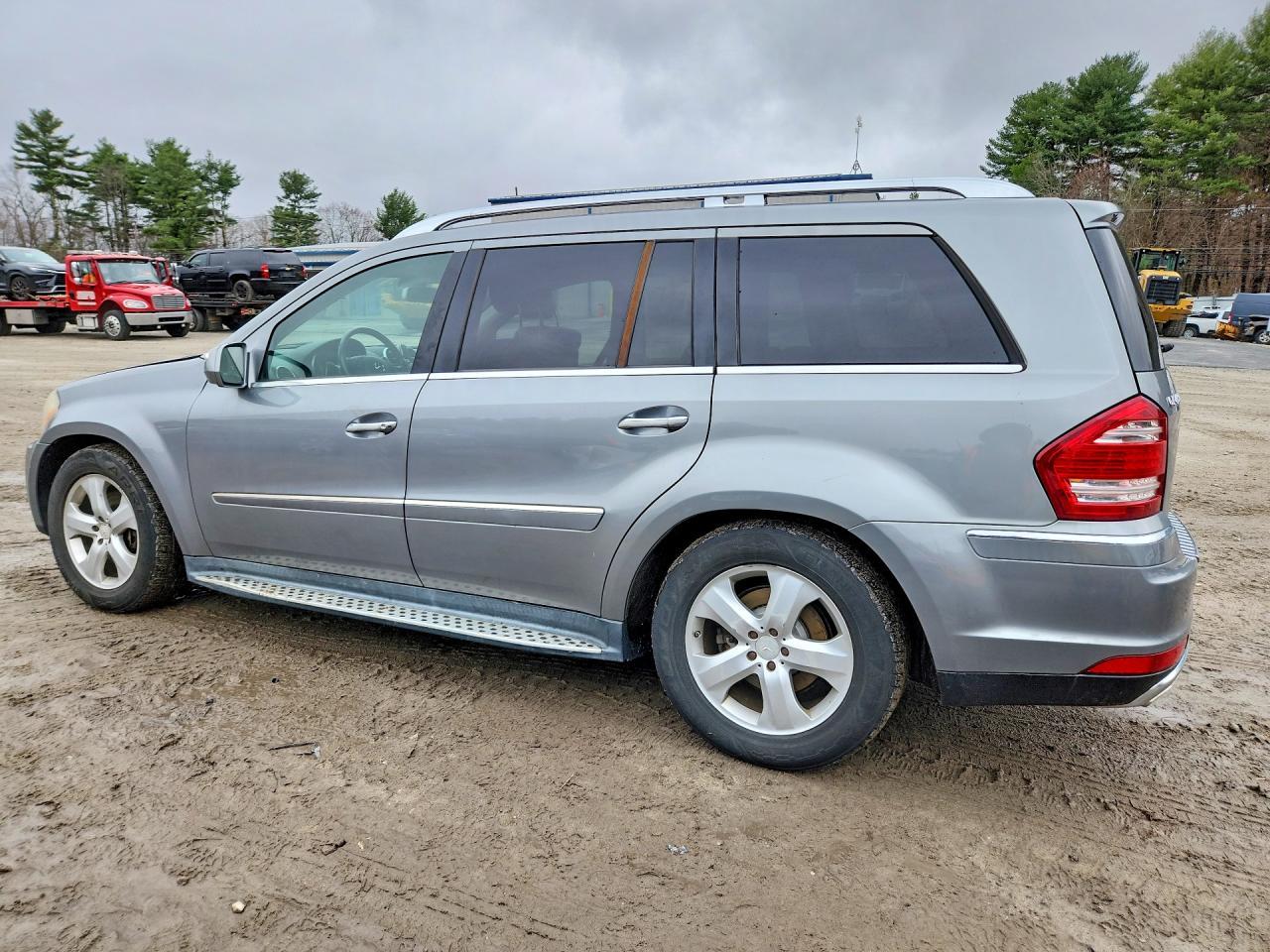 2010 Mercedes-Benz Gl 450 4Matic - Фото 2