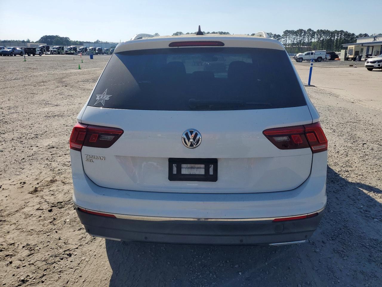 2020 Volkswagen Tiguan Se - Image 6