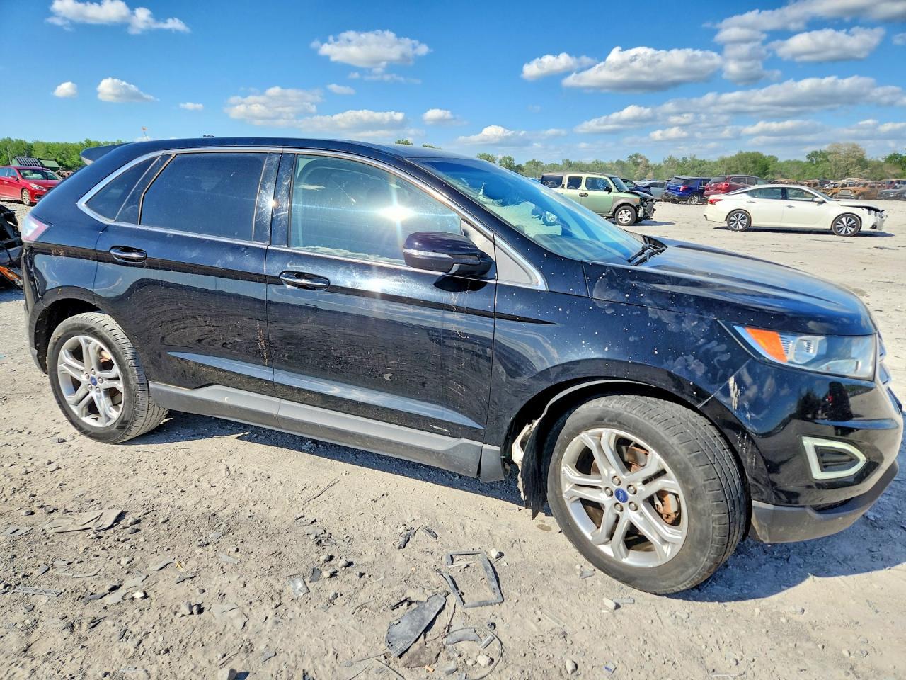 2017 Ford Edge Titanium - Фото 4